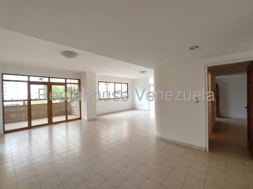 Apartamento (1 Nivel) en Venta en Las Delicias, Aragua - 3