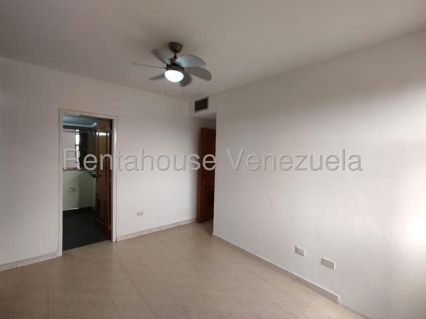 Apartamento (1 Nivel) en Venta en Las Delicias, Aragua - 31