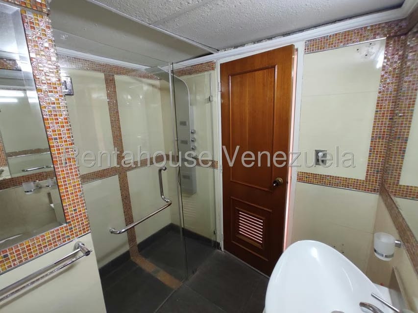 Apartamento (1 Nivel) en Venta en Las Delicias, Aragua - 34