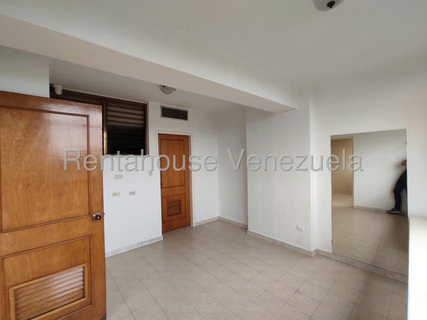 Apartamento (1 Nivel) en Venta en Las Delicias, Aragua - 39
