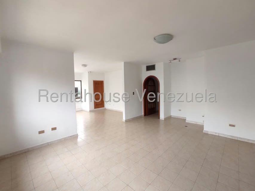 Apartamento (1 Nivel) en Venta en Las Delicias, Aragua - 5