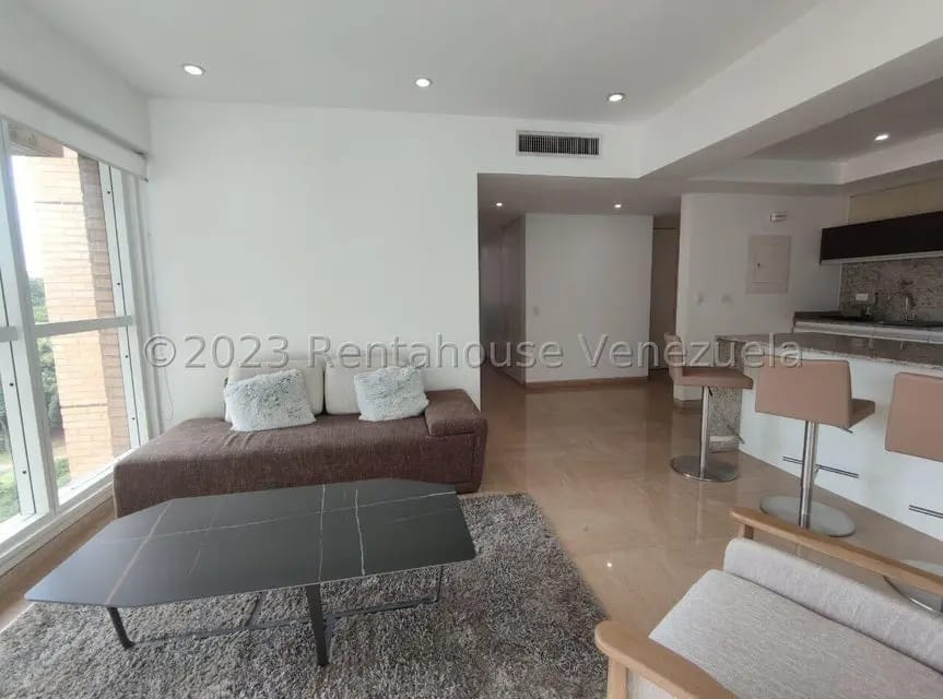 Apartamento (1 Nivel) en Alquiler en Campo Alegre, Distrito Metropolitano - 9