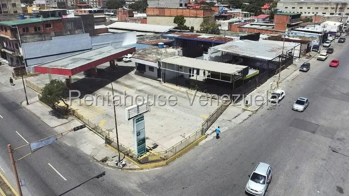 Negocios y Empresas (Servicios) en Venta en Zona Oeste, Lara - 23