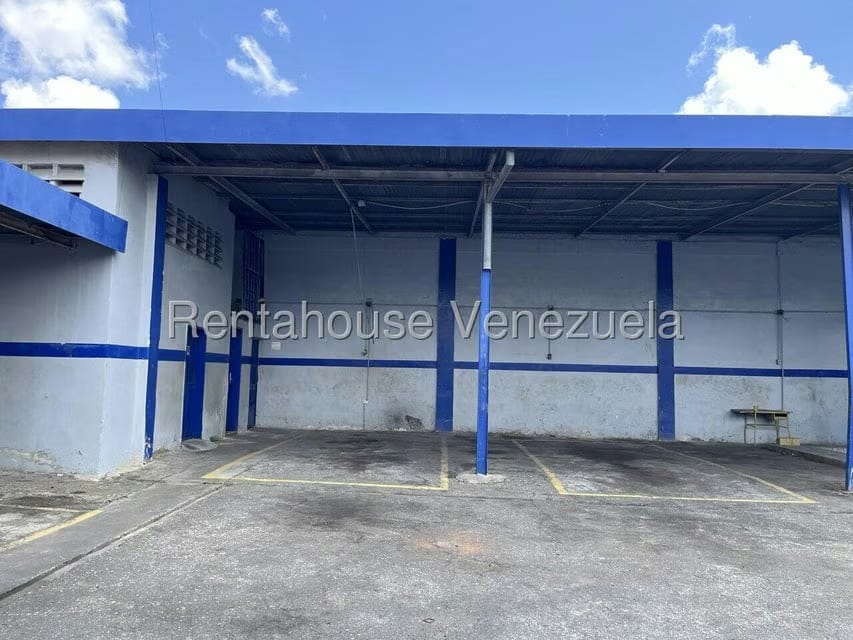 Negocios y Empresas (Servicios) en Venta en Zona Oeste, Lara - 31