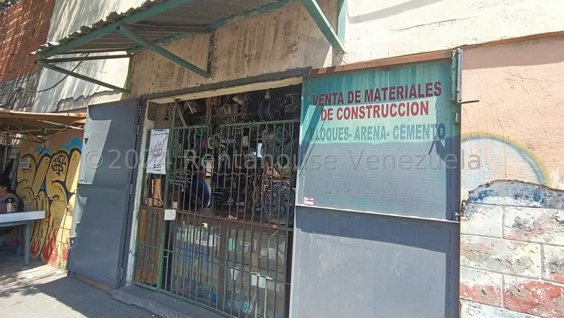 Comercial (Local Comercial) en Venta en Catia, Distrito Metropolitano