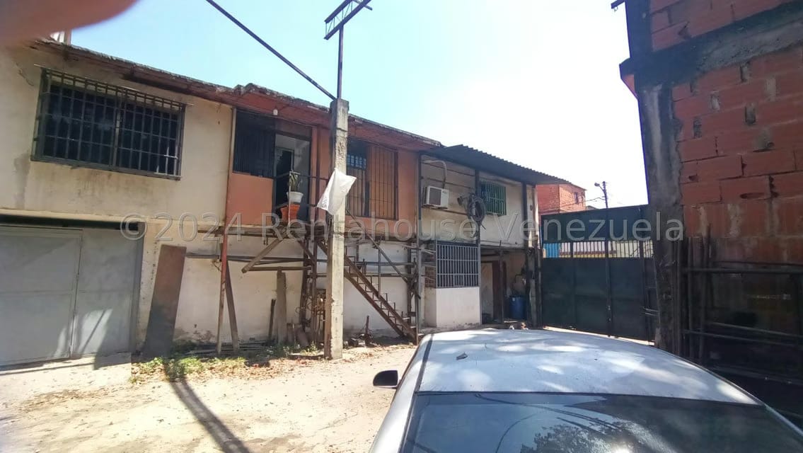 Comercial (Local Comercial) en Venta en Catia, Distrito Metropolitano - 12