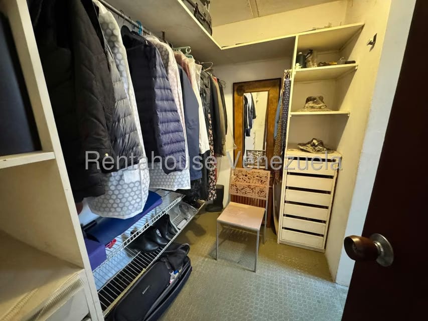 Casa (Multipes Niveles) en Venta en Los Palos Grandes, Distrito Metropolitano - 20