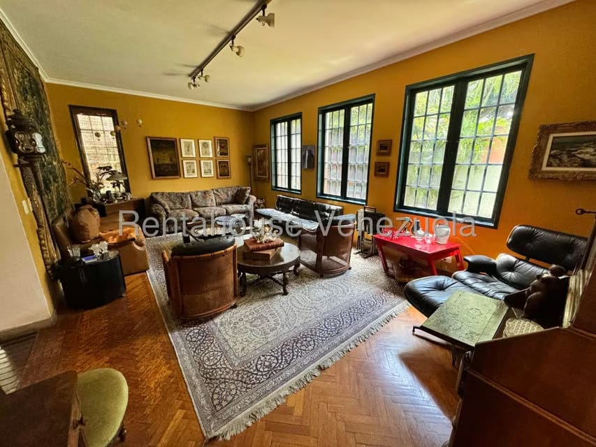 Casa (Multipes Niveles) en Venta en Los Palos Grandes, Distrito Metropolitano - 7