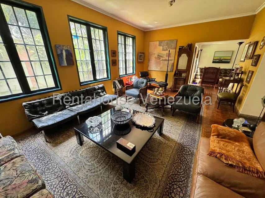 Casa (Multipes Niveles) en Venta en Los Palos Grandes, Distrito Metropolitano - 8
