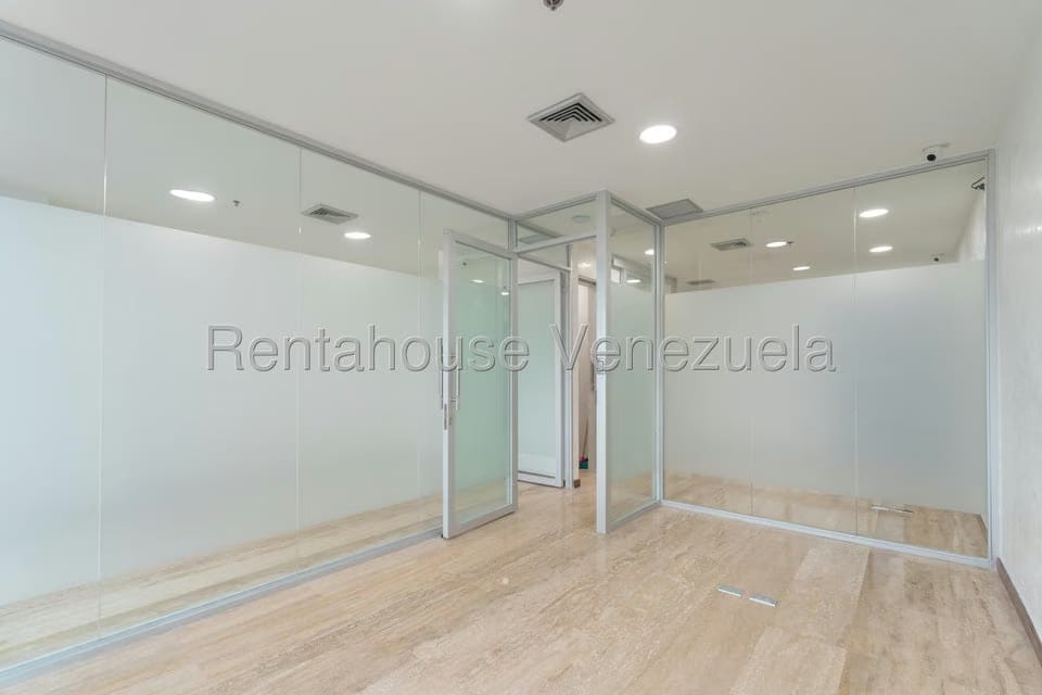 Comercial (Oficina) en Alquiler en Las Mercedes, Distrito Metropolitano - 4