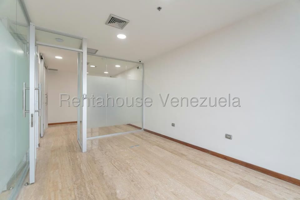 Comercial (Oficina) en Alquiler en Las Mercedes, Distrito Metropolitano - 9