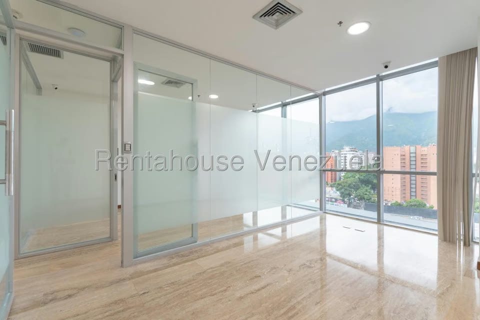 Comercial (Oficina) en Alquiler en Las Mercedes, Distrito Metropolitano - 10