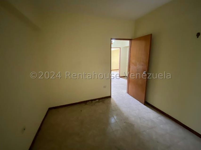 Casa (Multipes Niveles) en Venta en Catia, Distrito Metropolitano - 14