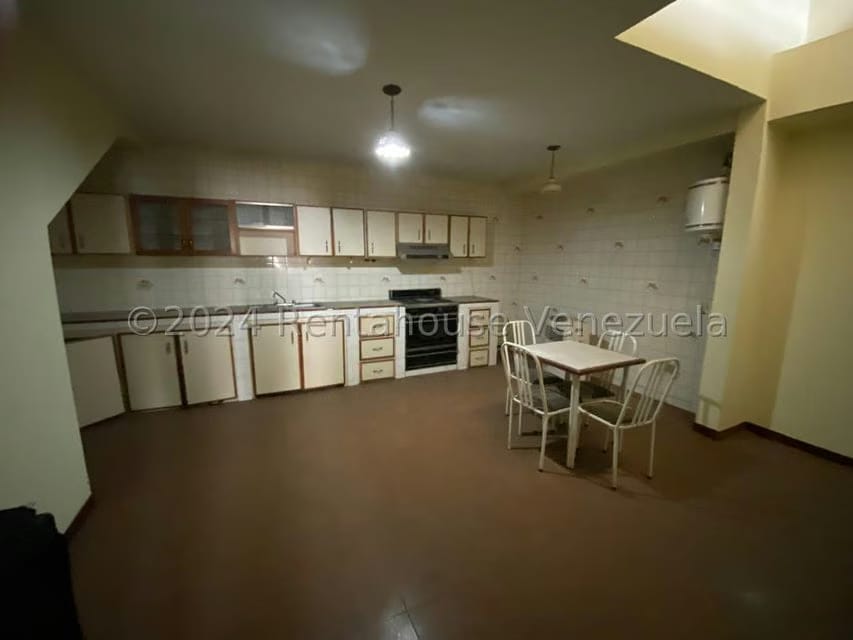 Casa (Multipes Niveles) en Venta en Catia, Distrito Metropolitano - 15