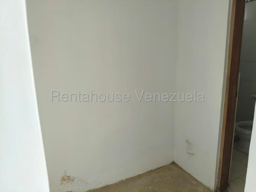 Apartamento (1 Nivel) en Venta en Solar del Hatillo, Distrito Metropolitano - 11