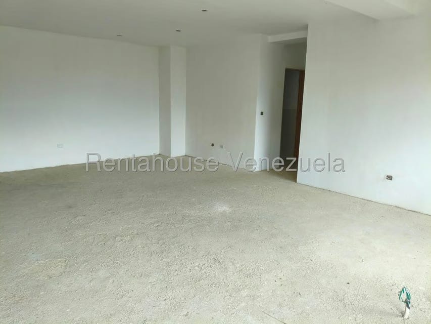 Apartamento (1 Nivel) en Venta en Solar del Hatillo, Distrito Metropolitano - 5