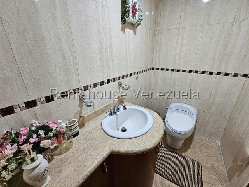 Casa (Duplex) en Venta en Las Palmas, Distrito Metropolitano - 11