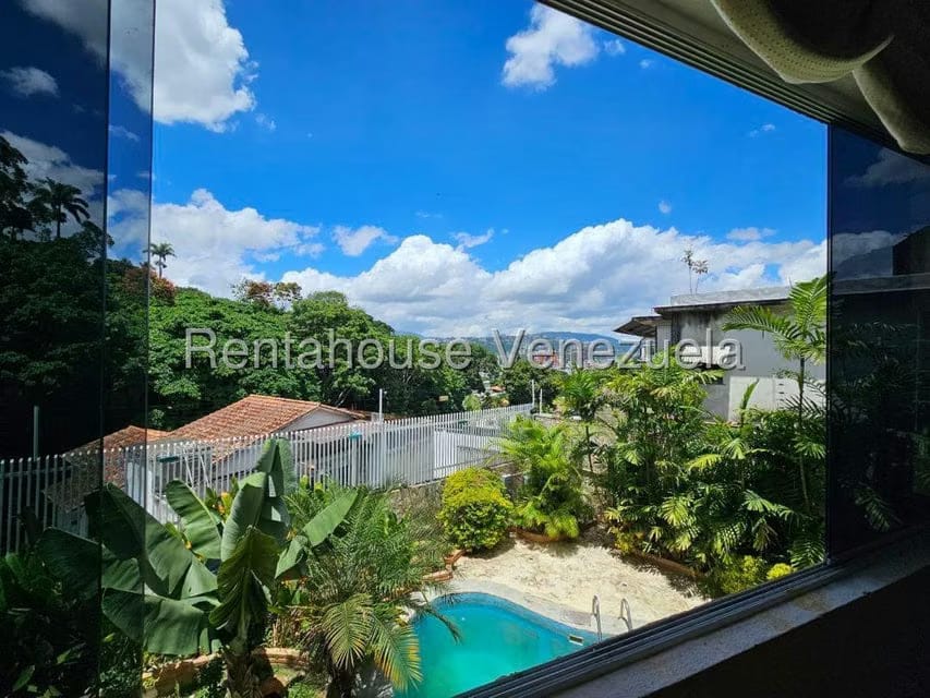 Casa (Duplex) en Venta en Las Palmas, Distrito Metropolitano - 33