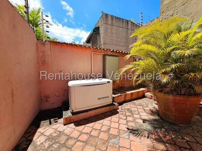 Casa (Duplex) en Venta en Las Palmas, Distrito Metropolitano - 39