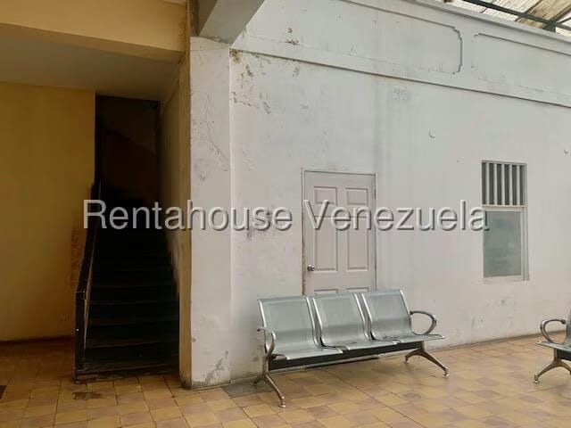 Comercial (Local Comercial) en Venta en Parroquia Altagracia, Distrito Metropolitano - 15