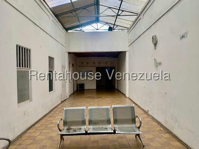 Comercial (Local Comercial) en Venta en Parroquia Altagracia, Distrito Metropolitano - 5