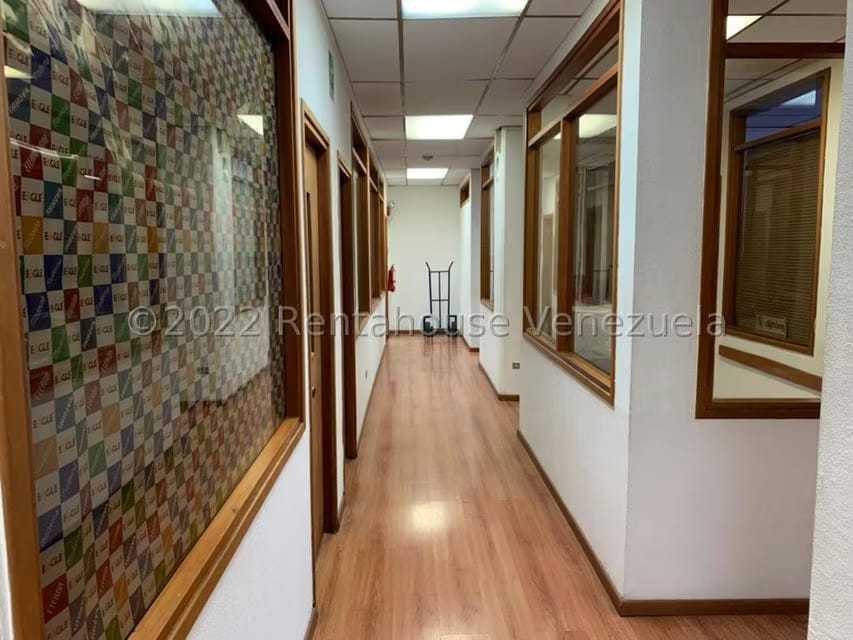 Comercial (Local Comercial) en Venta en Los Ruices, Distrito Metropolitano - 27
