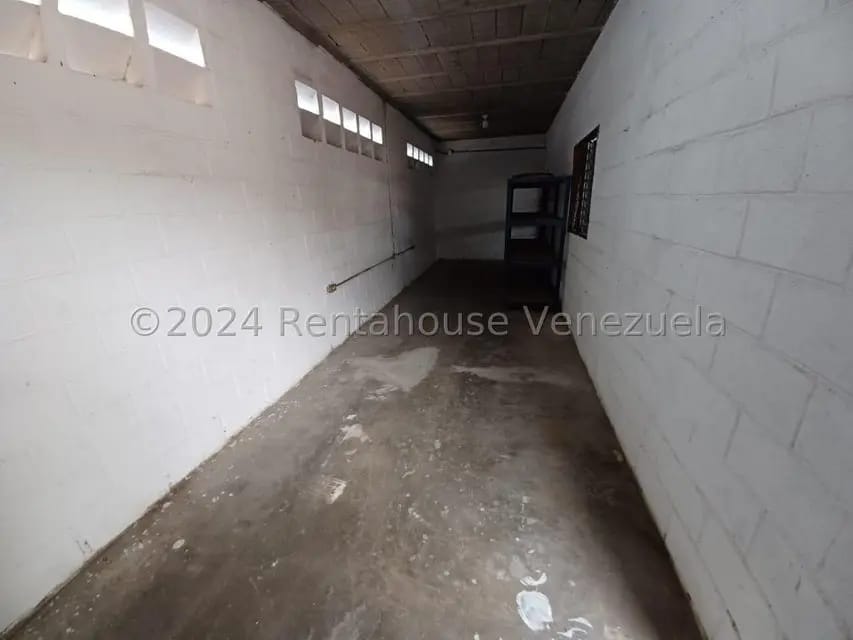 Comercial (Local Comercial) en Alquiler en Parroquia Concepcion, Lara - 13
