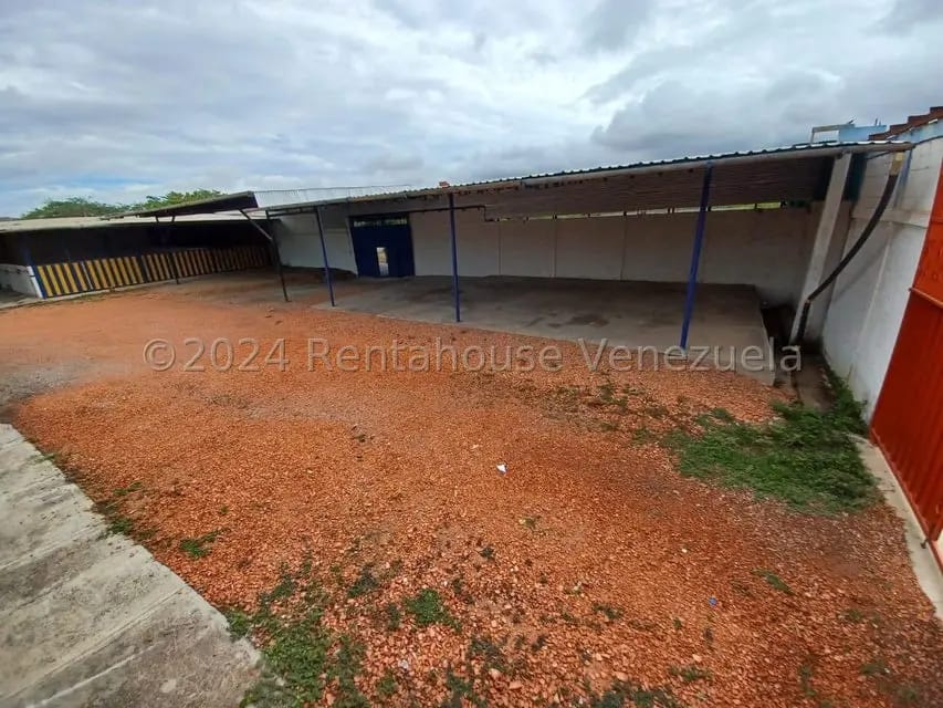 Comercial (Local Comercial) en Alquiler en Parroquia Concepcion, Lara - 14