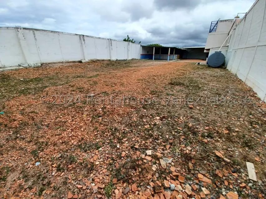 Comercial (Local Comercial) en Alquiler en Parroquia Concepcion, Lara - 18