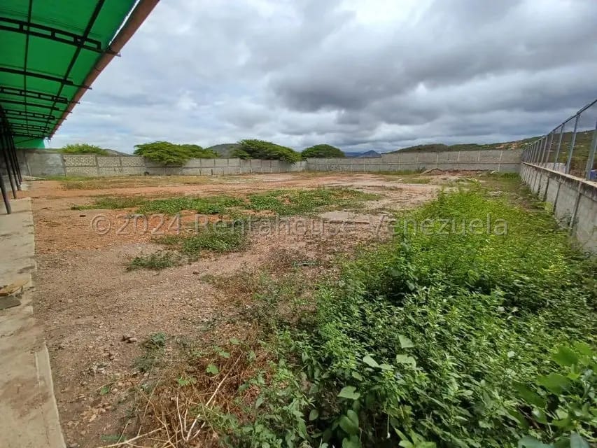 Comercial (Local Comercial) en Alquiler en Parroquia Concepcion, Lara - 19