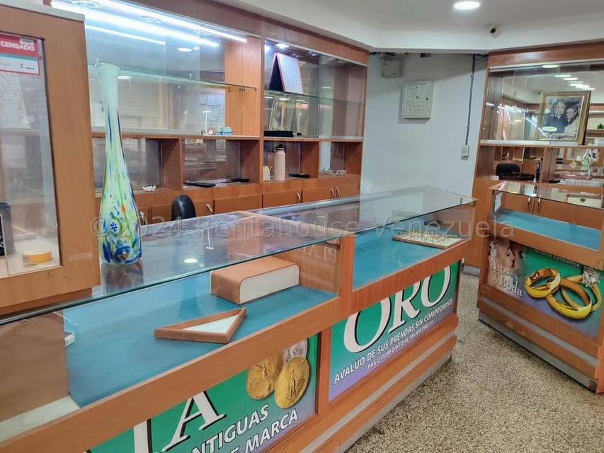 Comercial (Local Comercial) en Venta en Centro, Distrito Metropolitano - 7