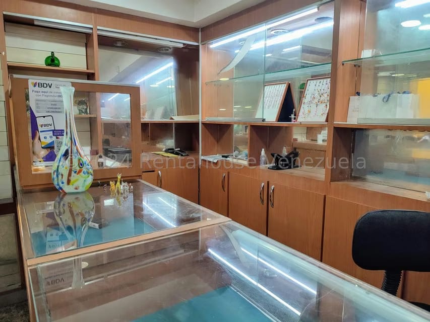 Comercial (Local Comercial) en Venta en Centro, Distrito Metropolitano - 9