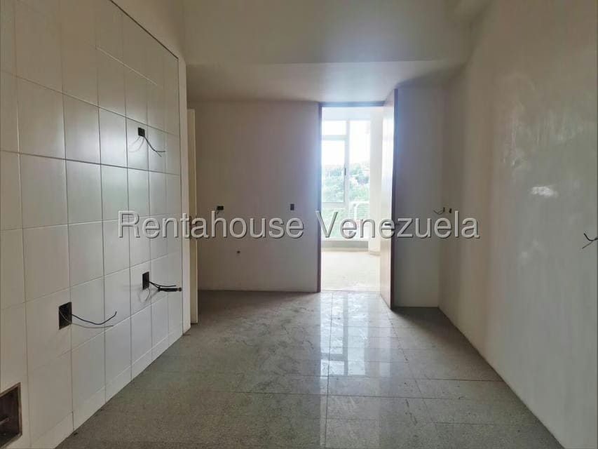Apartamento (Planta Baja) en Venta en Colinas de Valle Arriba / Mirador de Los Campitos, Distrito Metropolitano - 9