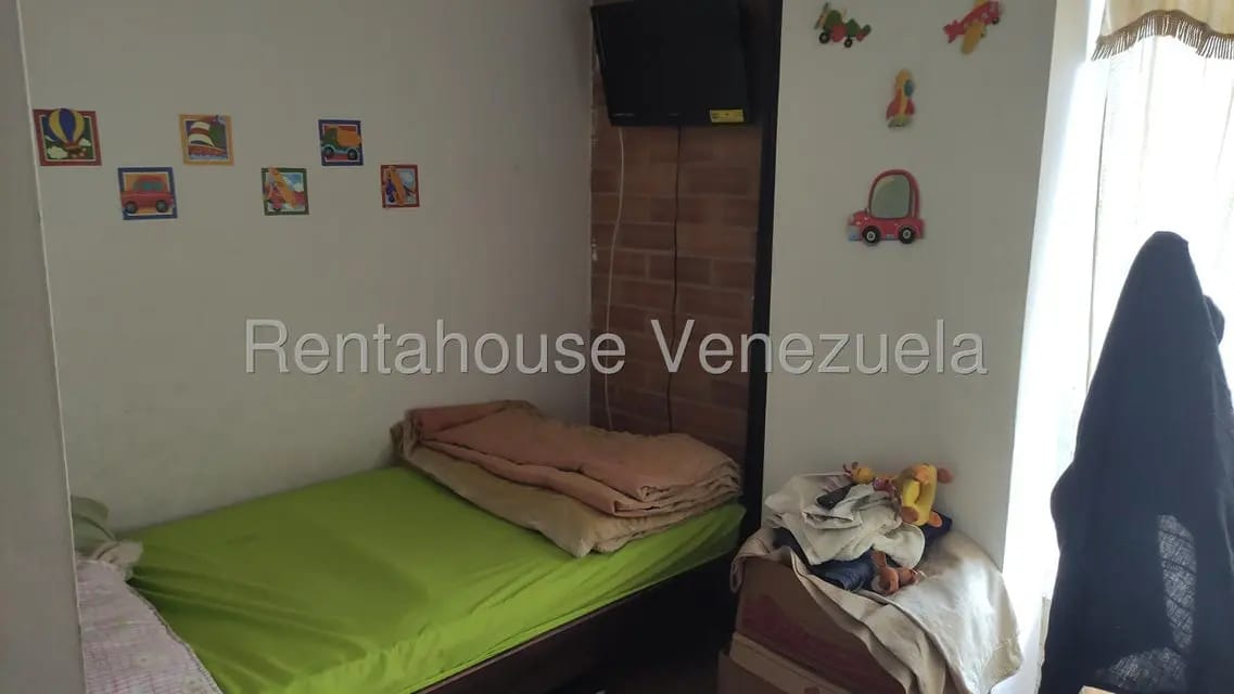 Apartamento (1 Nivel) en Alquiler en Miravila, Distrito Metropolitano - 21