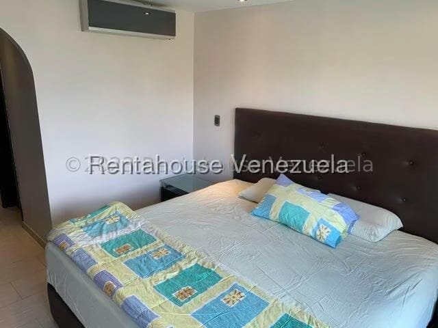 Apartamento (1 Nivel) en Alquiler en Escampadero, Distrito Metropolitano - 19