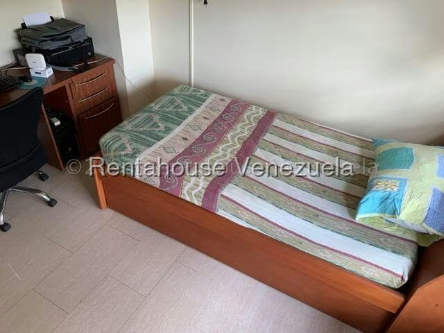Apartamento (1 Nivel) en Alquiler en Escampadero, Distrito Metropolitano - 23