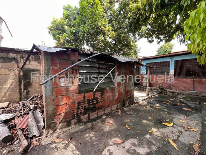 Casa (1 Nivel) en Venta en Zona Centro, Aragua - 27