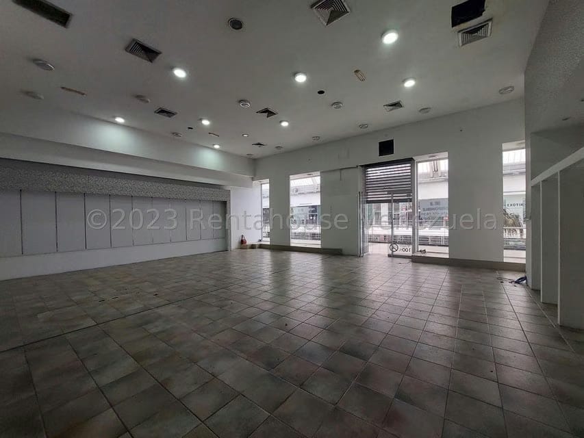Comercial (Local Comercial) en Alquiler en El Bosque, Aragua - 8