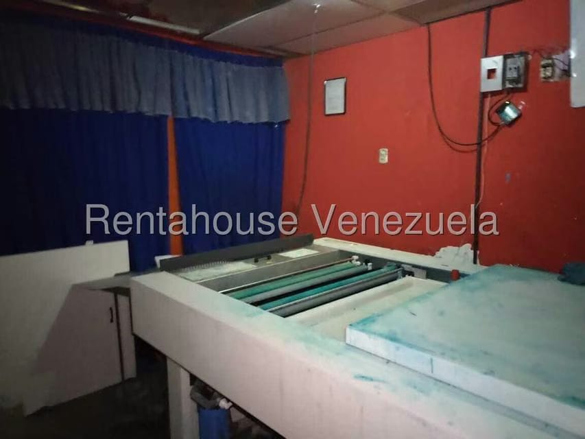 Comercial (Local Comercial) en Venta en San Blas, Carabobo - 14