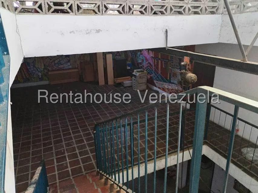 Comercial (Local Comercial) en Venta en San Blas, Carabobo - 16