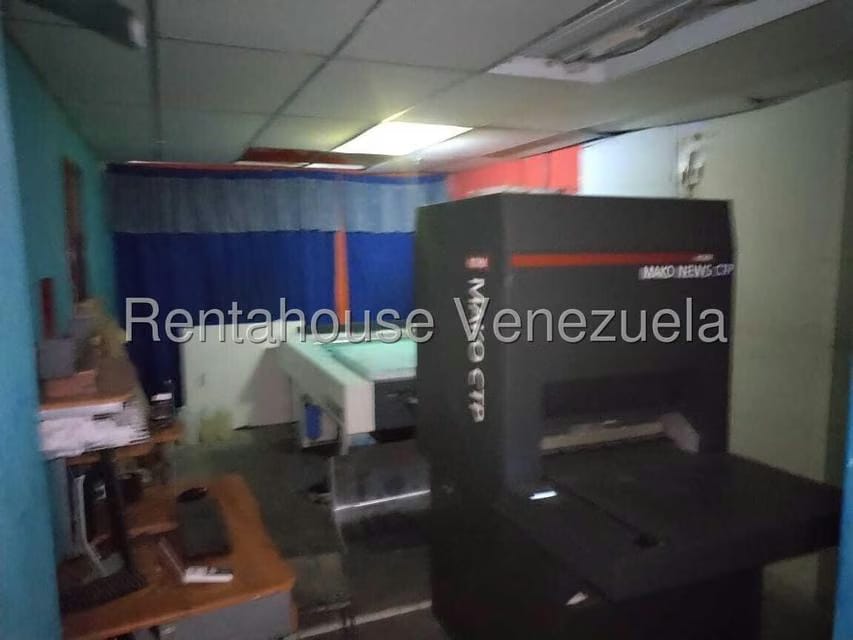 Comercial (Local Comercial) en Venta en San Blas, Carabobo - 32