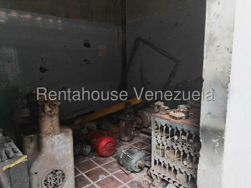 Comercial (Local Comercial) en Venta en San Blas, Carabobo - 36