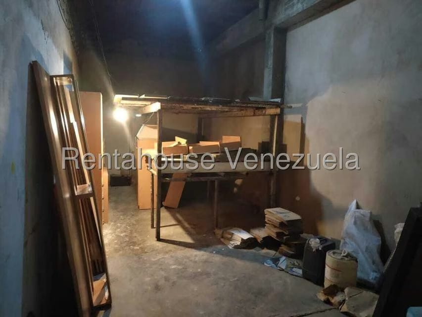 Comercial (Local Comercial) en Venta en San Blas, Carabobo - 37
