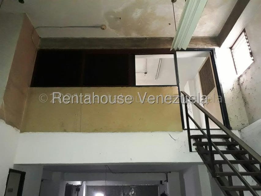 Comercial (Local Comercial) en Venta en El Paraiso, Distrito Metropolitano - 17