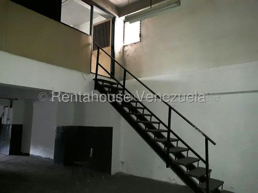 Comercial (Local Comercial) en Venta en El Paraiso, Distrito Metropolitano - 18