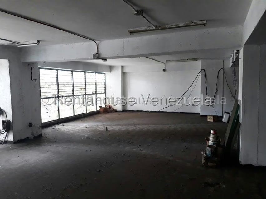 Comercial (Local Comercial) en Venta en El Paraiso, Distrito Metropolitano - 21