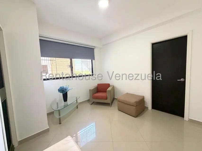 Apartamento (1 Nivel) en Venta en Triangulo del Este, Lara - 17