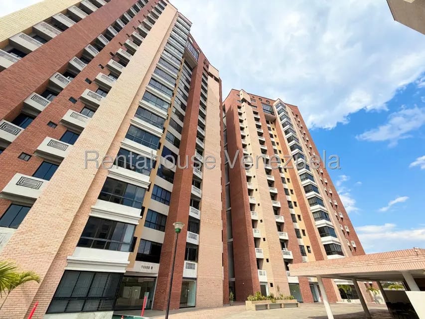 Apartamento (1 Nivel) en Venta en Triangulo del Este, Lara - 37