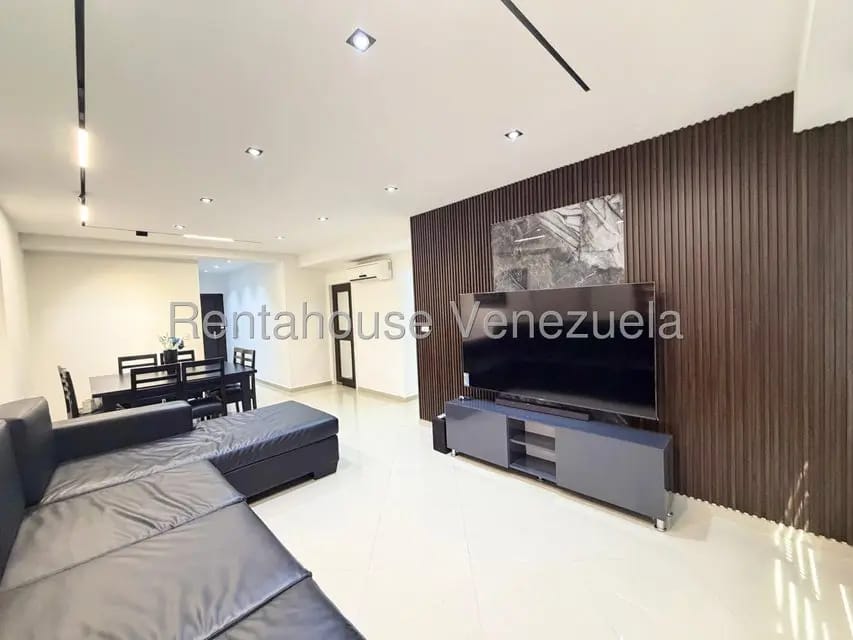 Apartamento (1 Nivel) en Venta en Triangulo del Este, Lara - 5