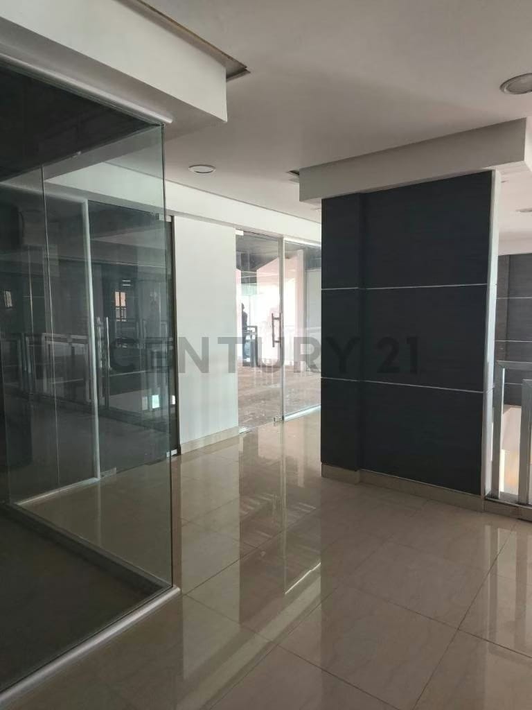 oficinas en venta Centro Comercial Amazonia desde 600 mt2 nivel completo - 19